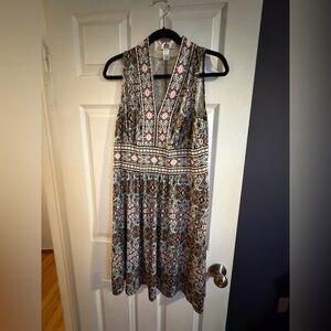 Wisp Chic Sleeveless Patterned Maxi Dress